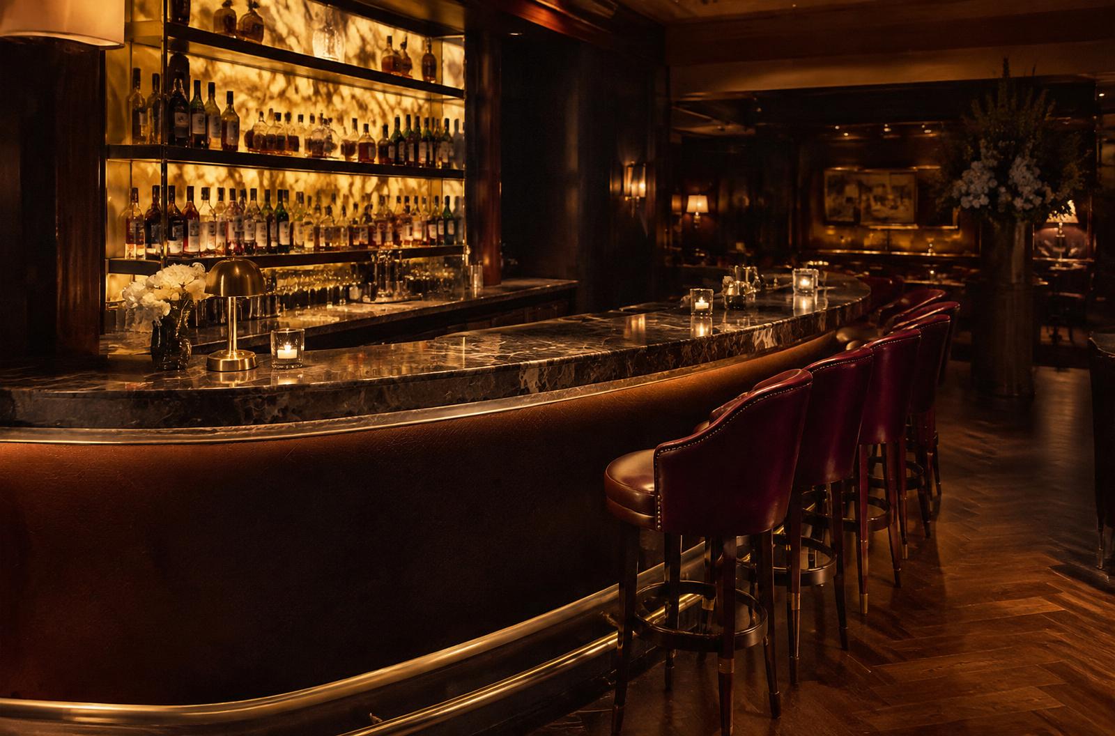 Cocktail bar